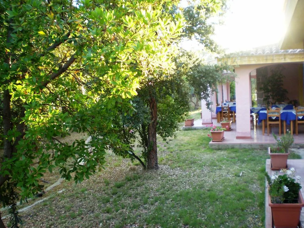 كاستياداس Hotel S'Obreschida 2*,  إيطاليا