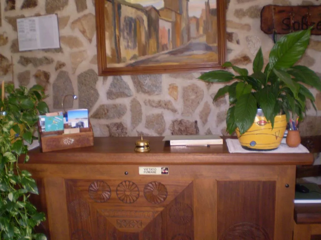 كاستياداس Hotel S'Obreschida
